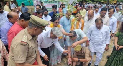Smt. Baby Rani Maurya ji Visited Firozabad For Massive Tree Plantation Was Done At ASMC Firozabad